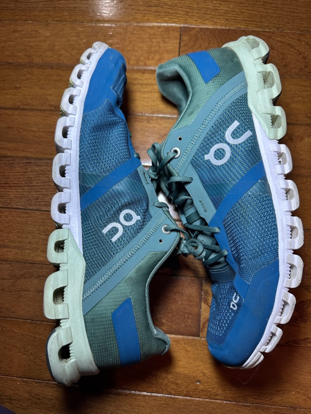 On Cloud CloudFlow Running shoes in Sea Petrol - M 9.5 - Picture 4 of 7